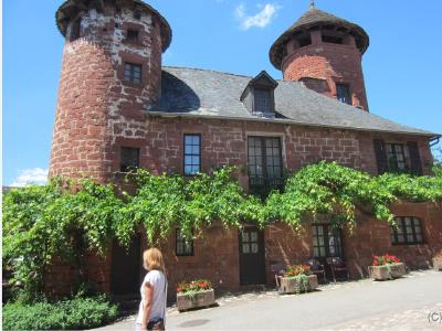 Collonges-la-Rouge