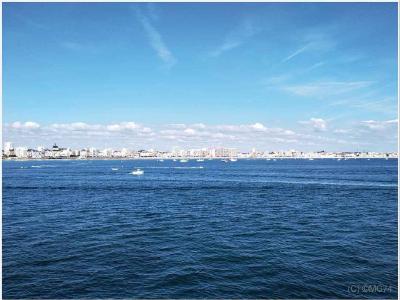 Le front de mer depuis la jetée