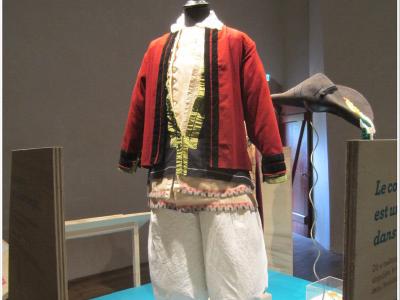 Habits traditionnels