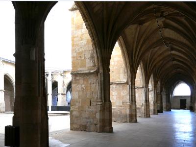 Le cloître
