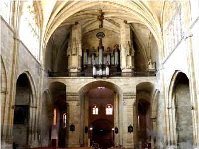 L'orgue datant de 1850 , modifié en 1950