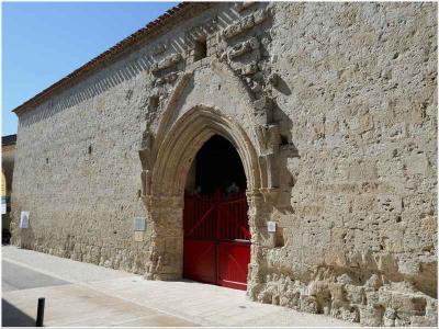 Entrée du cloître