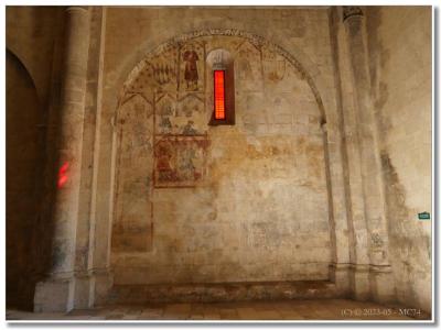 Mur peint dans la chapelle