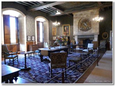 Salle à manger d'apparat.