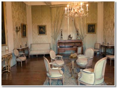 Salon pour discuter des affaires.