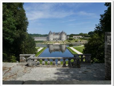 Le château de la Roche Courbon