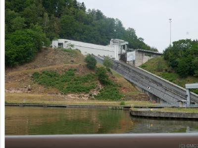 Vue depuis le bassin inférieur