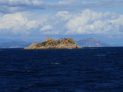 La baie de Saint Tropez et le Massif de l'Esterel